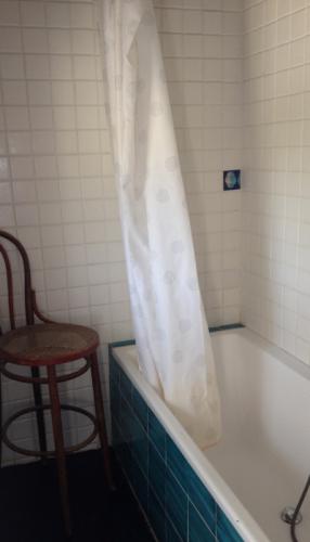 App Giallo Bad3 700x400