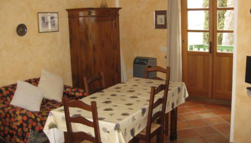 Blaurotweiss Esszimmer 700x400