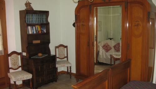 Schlafzimmer2 Marrone 700x400