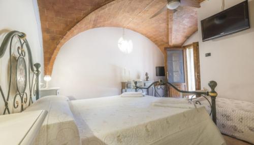 Wohn-Schlafraum Papeo2700x400